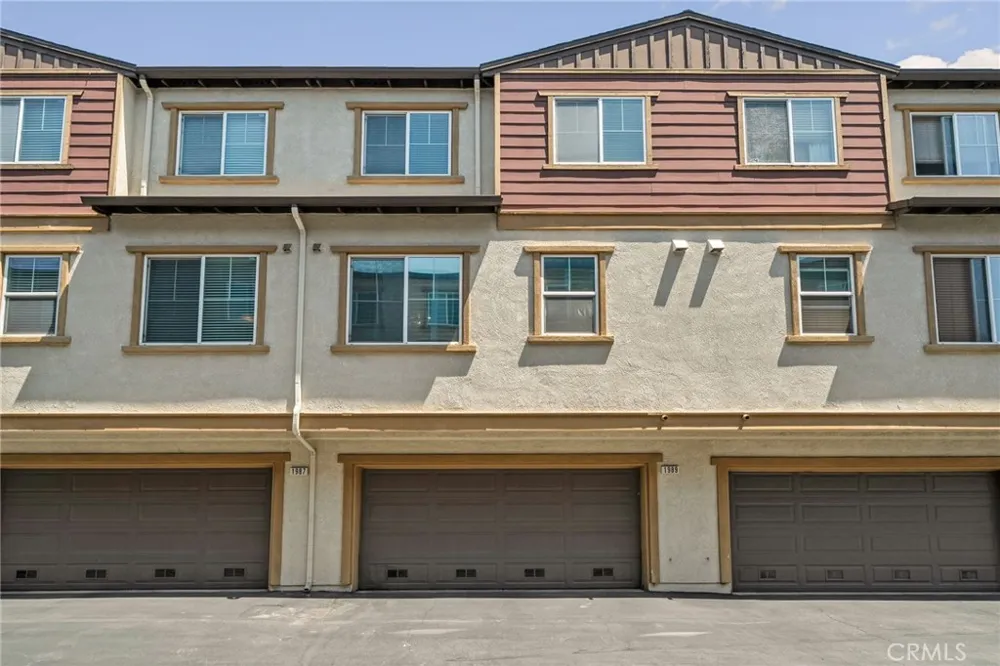 1989 Annandale Way Pomona, CA 91767