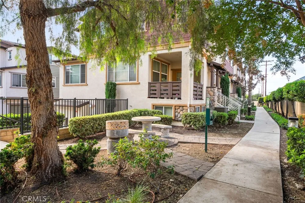 1989 Annandale Way Pomona, CA 91767