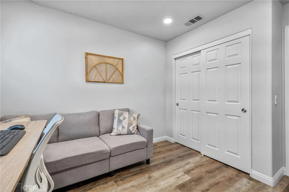 1989 Annandale Way Pomona, CA 91767