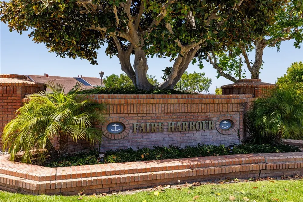 2189 Calle Ola Verde San Clemente, CA 92673
