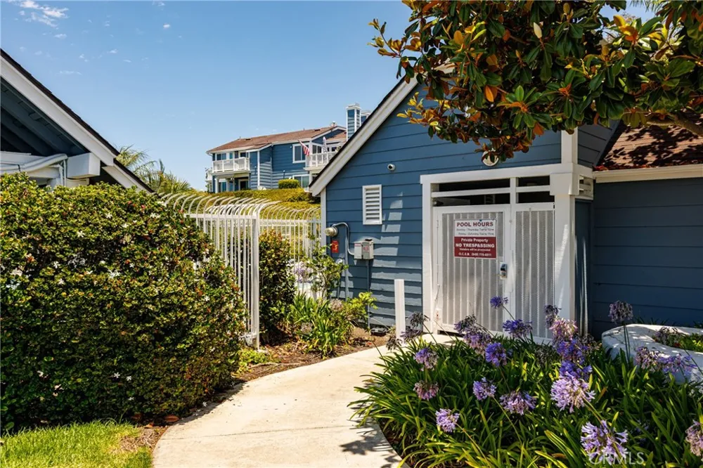 2189 Calle Ola Verde San Clemente, CA 92673