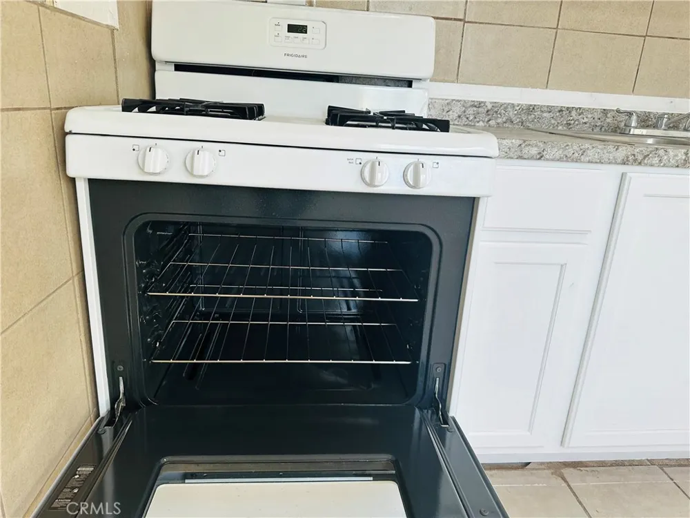 35007 Cedar Barstow, CA 92311