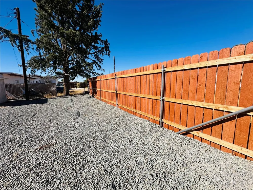 35007 Cedar Barstow, CA 92311