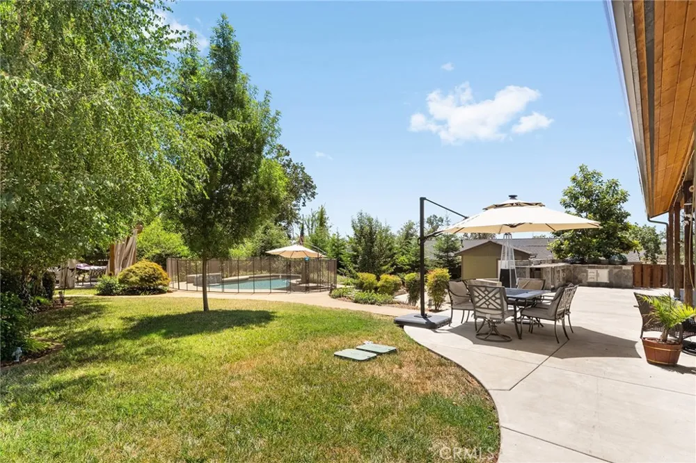 5402 Hickory Way Paradise, CA 95969