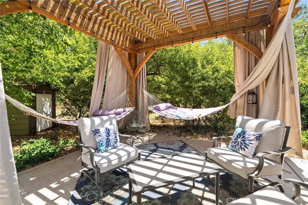 5402 Hickory Way Paradise, CA 95969