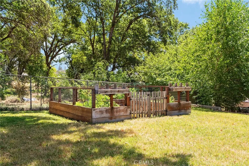 5402 Hickory Way Paradise, CA 95969