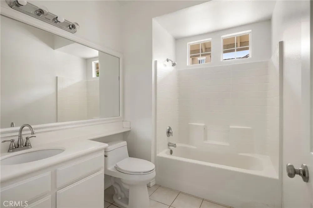 60 Seacountry Lane Rancho Santa Margarita, CA 92688