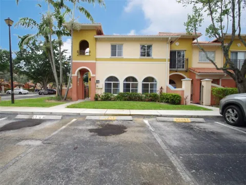 1308 Santa Catalina Cir