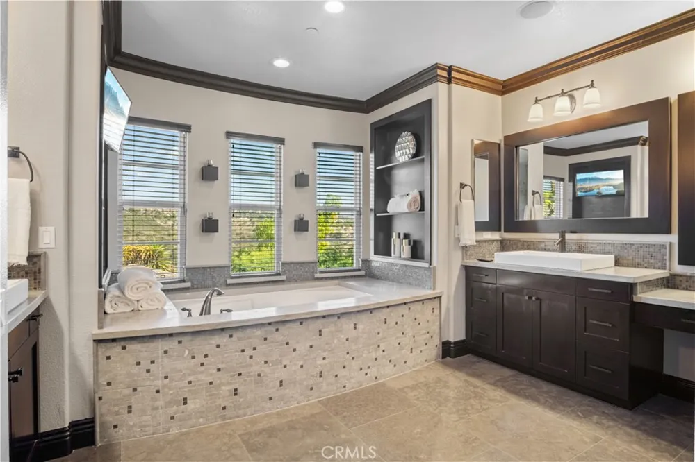 36 Via Divertirse San Clemente, CA 92673
