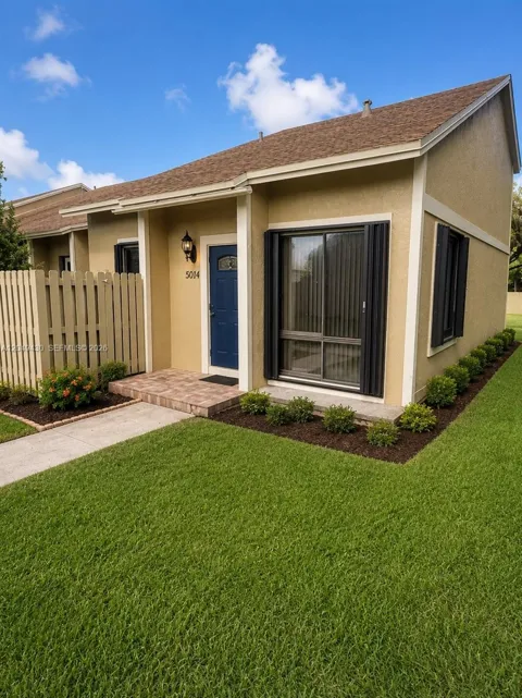 3504 NW 111th Ave #3504