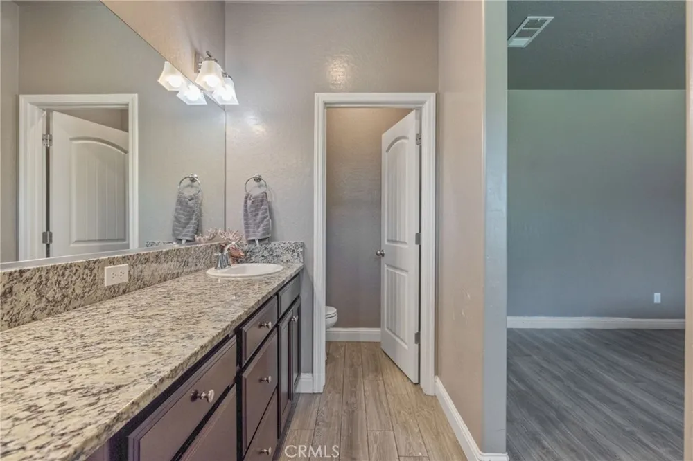 757 Strada Street Lemoore, CA 93245