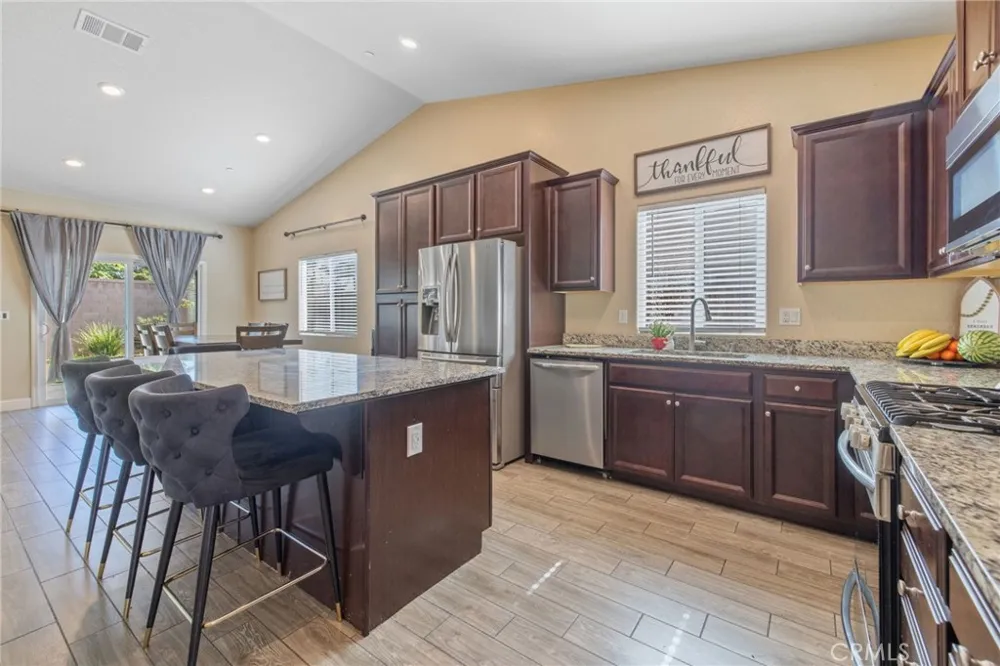 757 Strada Street Lemoore, CA 93245