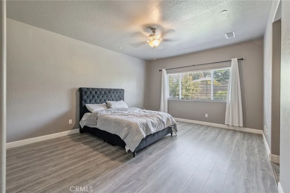 757 Strada Street Lemoore, CA 93245