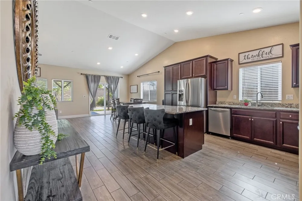 757 Strada Street Lemoore, CA 93245
