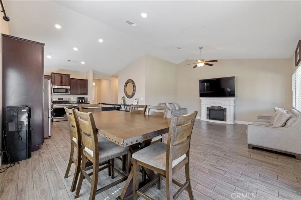 757 Strada Street Lemoore, CA 93245