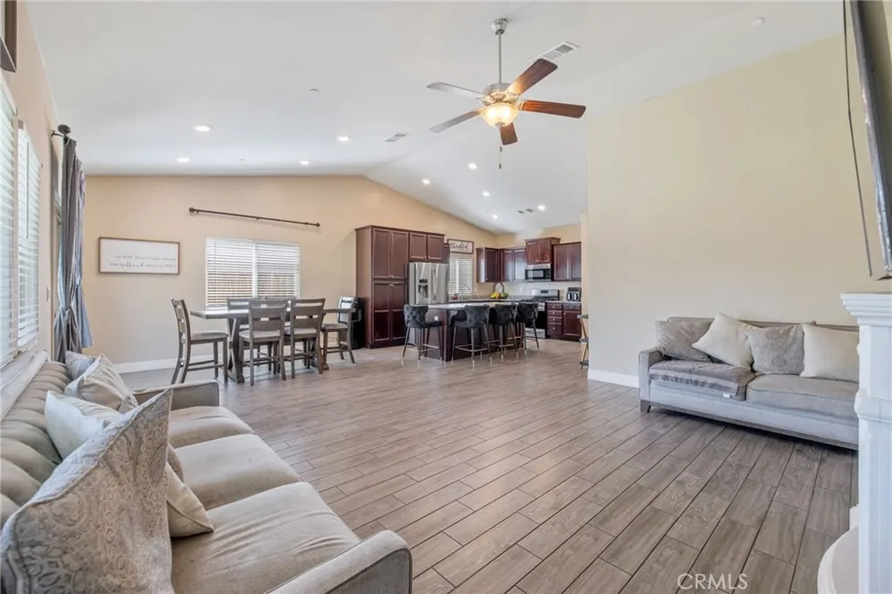 757 Strada Street Lemoore, CA 93245