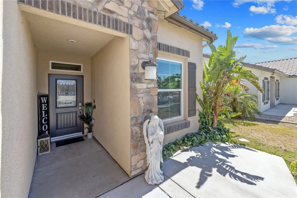 757 Strada Street Lemoore, CA 93245