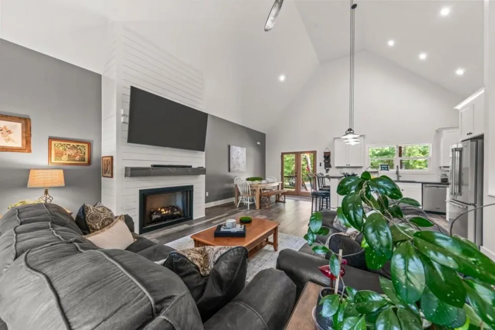 236 Denham Road Eatonton, GA 31024