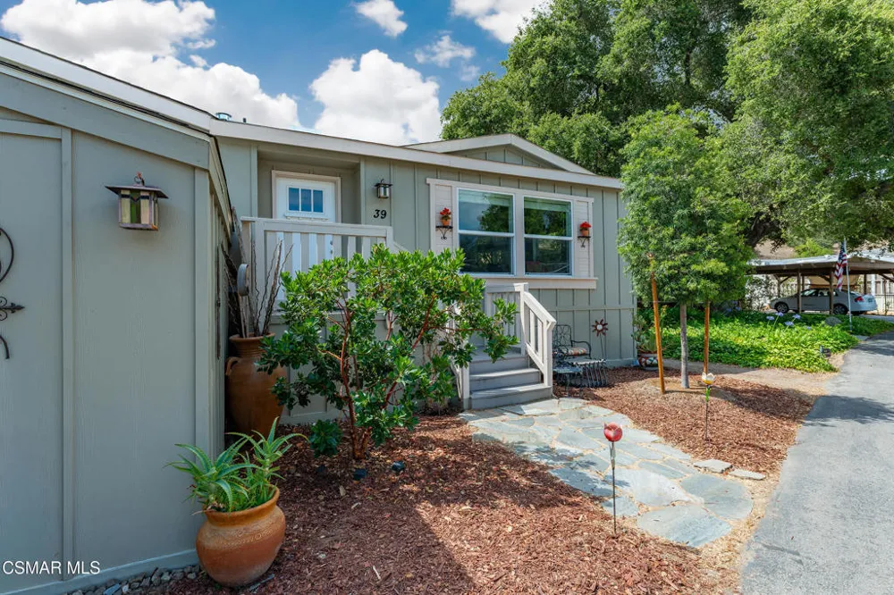 39 Nottingham Road Westlake Village, CA 91361