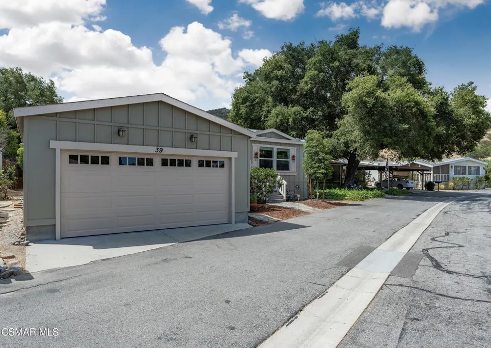 39 Nottingham Road Westlake Village, CA 91361