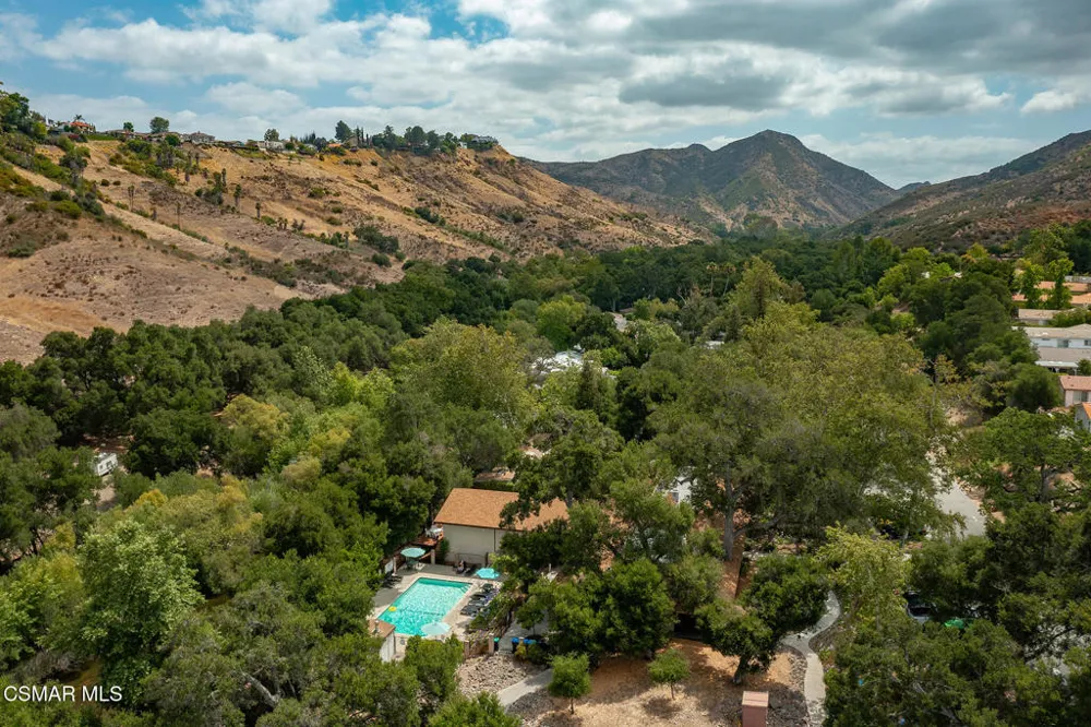 39 Nottingham Road Westlake Village, CA 91361