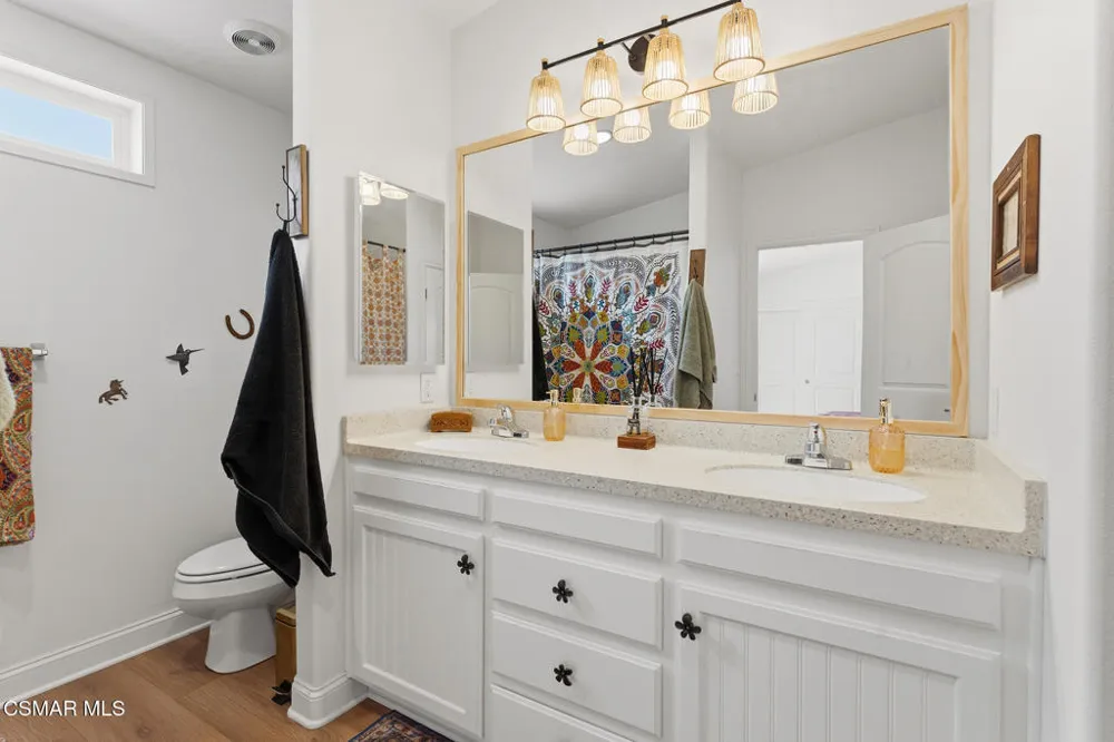 39 Nottingham Road Westlake Village, CA 91361