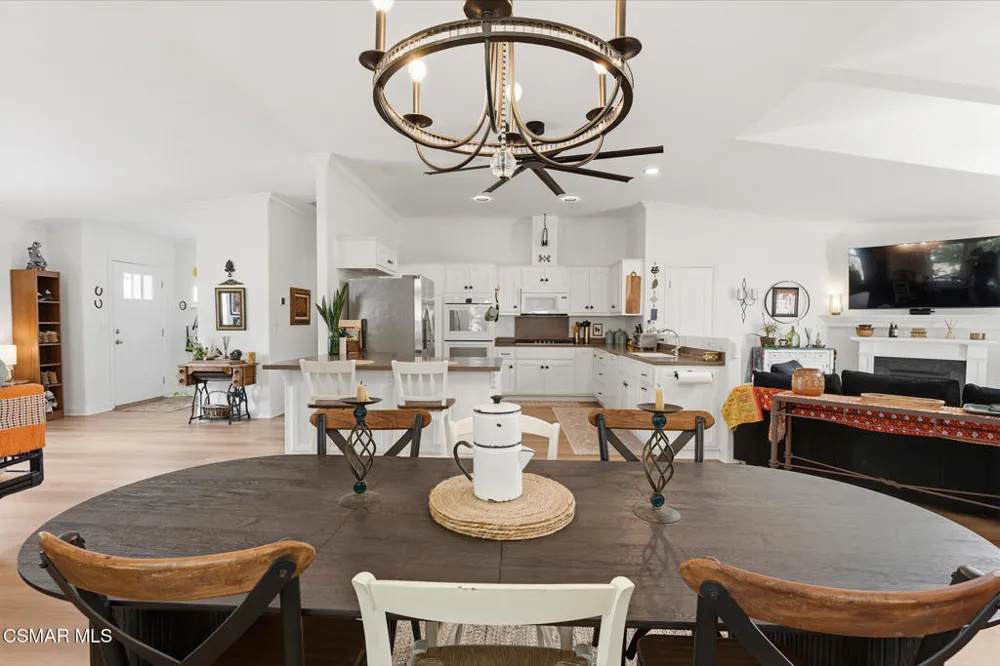 39 Nottingham Road Westlake Village, CA 91361