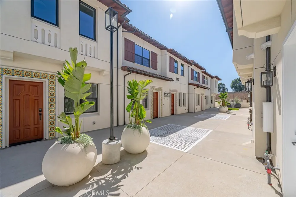 140 New Ave #3 Monterey Park, CA 91755