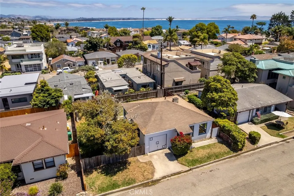 351 Esparto Pismo Beach, CA 93449