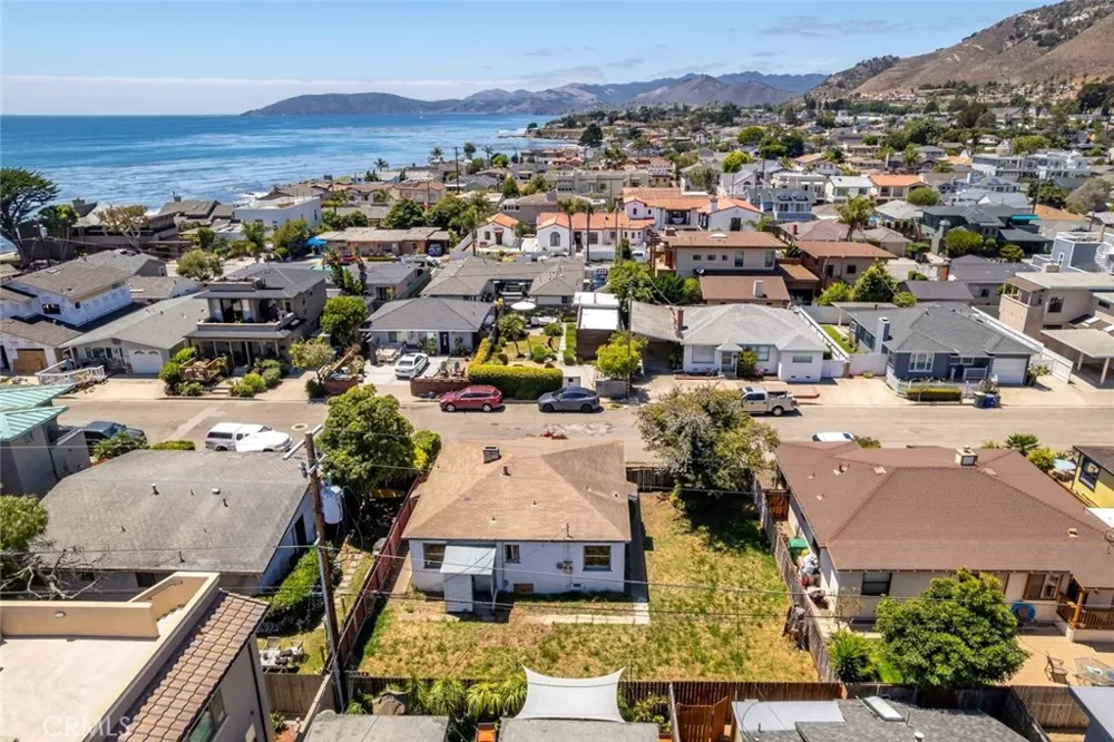 351 Esparto Pismo Beach, CA 93449