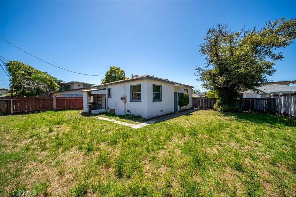 351 Esparto Pismo Beach, CA 93449