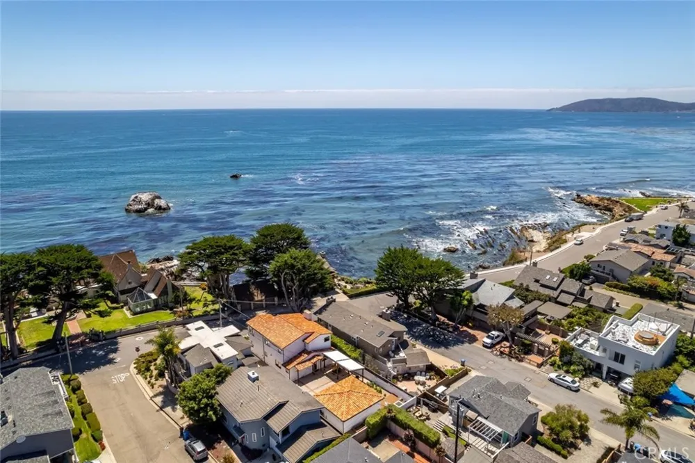351 Esparto Pismo Beach, CA 93449