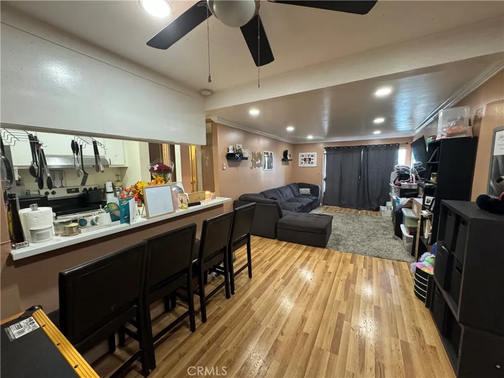 550 W Regent #342 Inglewood, CA 90301