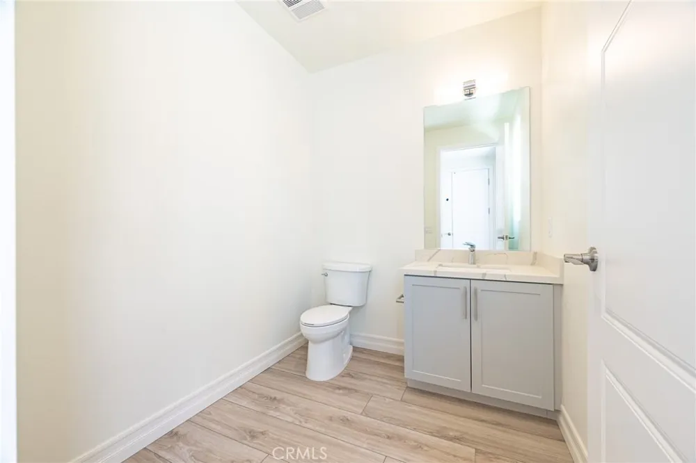 160 New Ave #4 Monterey Park, CA 91755