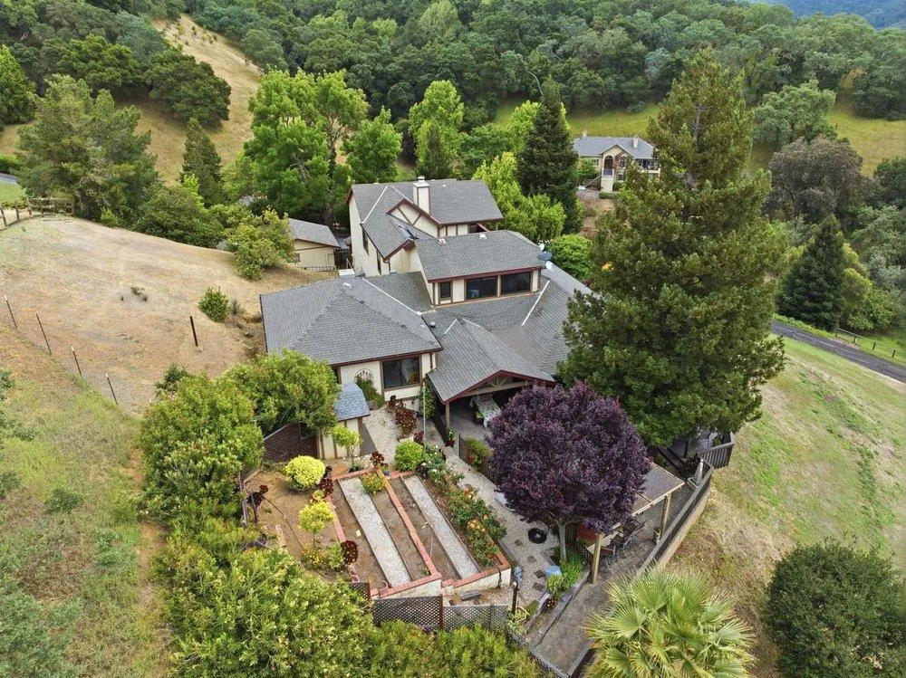 17975 Deer Run Court Morgan Hill, CA 95037