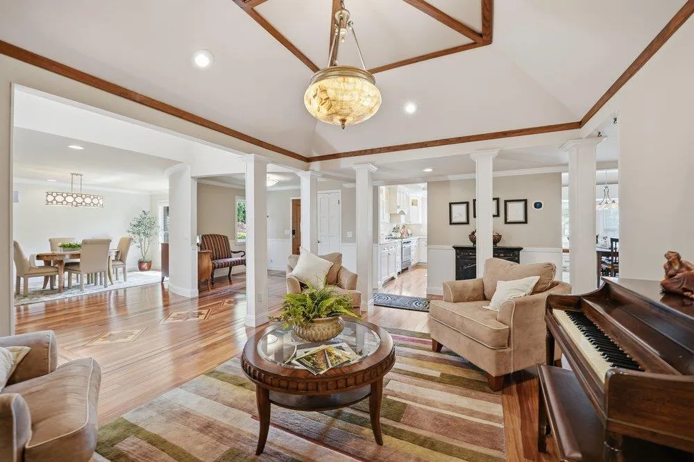 17975 Deer Run Court Morgan Hill, CA 95037