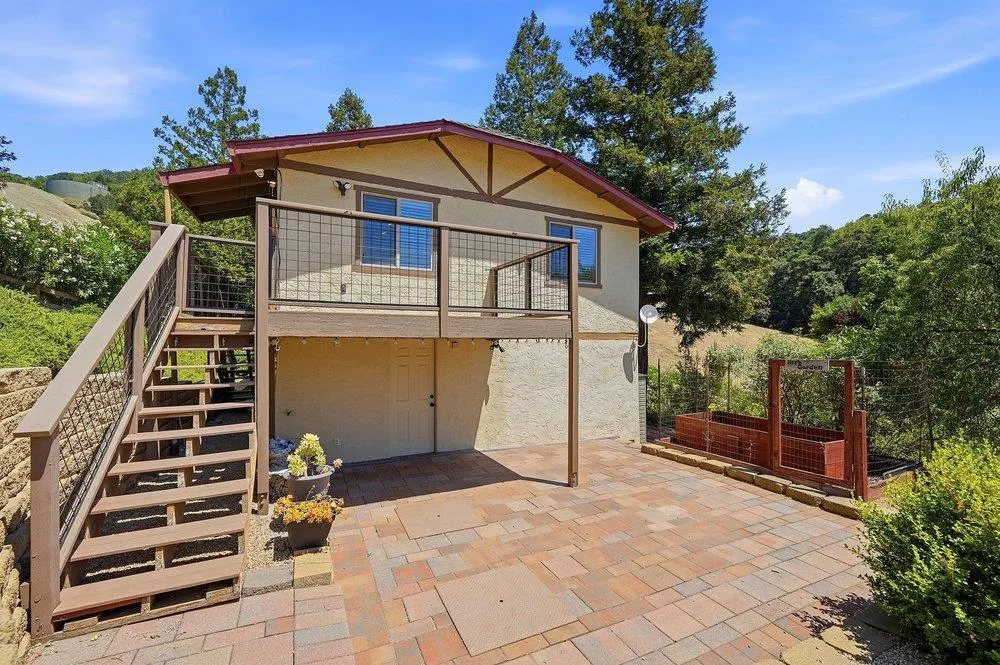 17975 Deer Run Court Morgan Hill, CA 95037