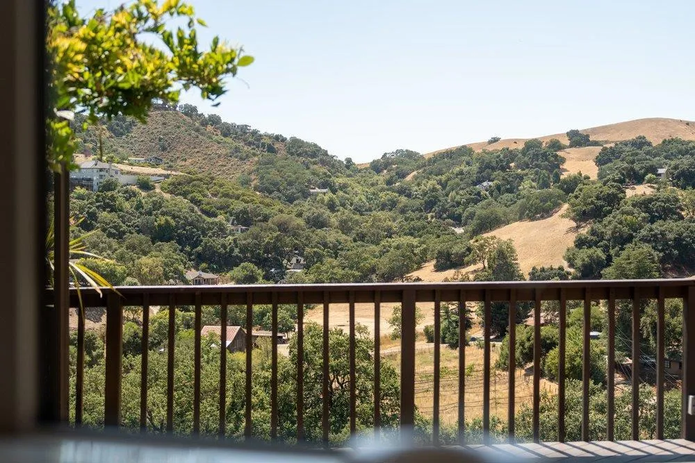 17975 Deer Run Court Morgan Hill, CA 95037