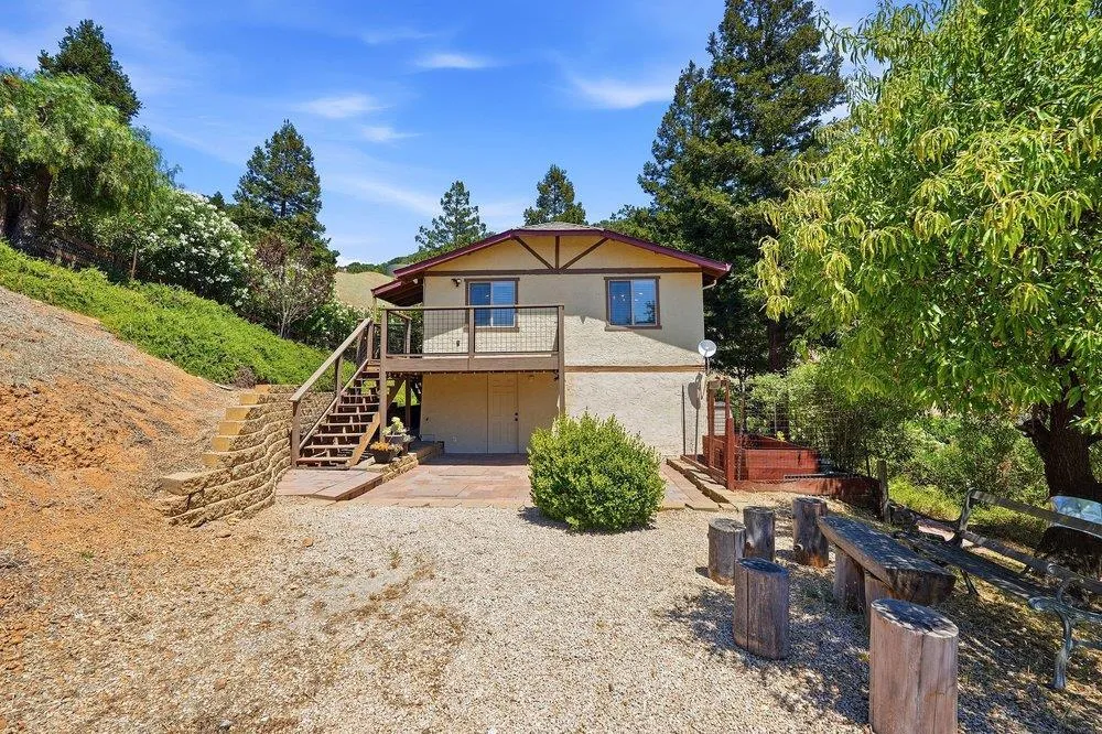 17975 Deer Run Court Morgan Hill, CA 95037