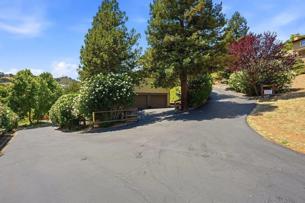 17975 Deer Run Court Morgan Hill, CA 95037