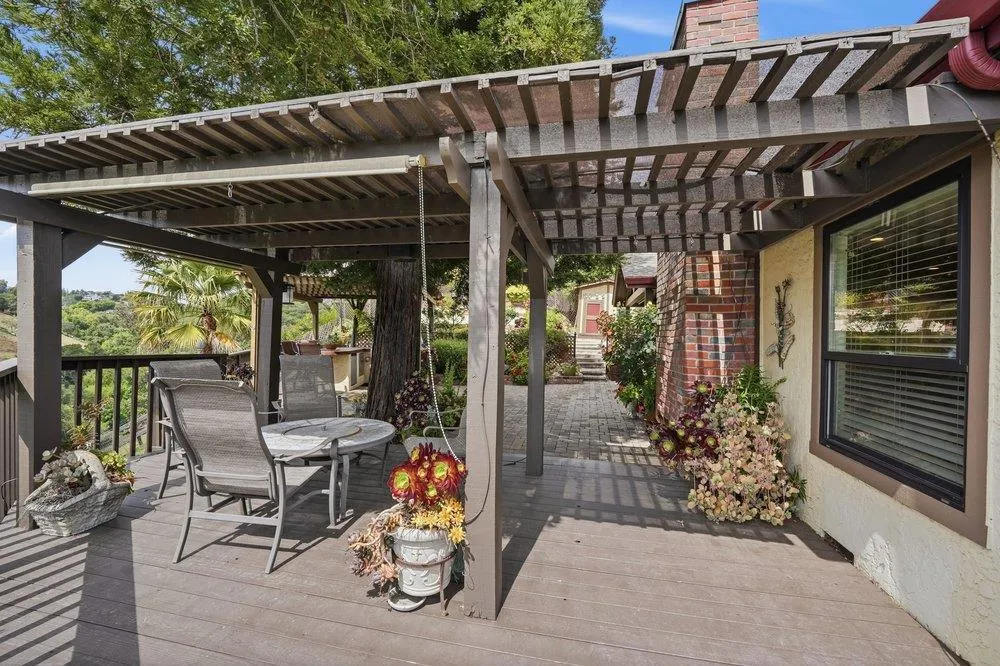 17975 Deer Run Court Morgan Hill, CA 95037