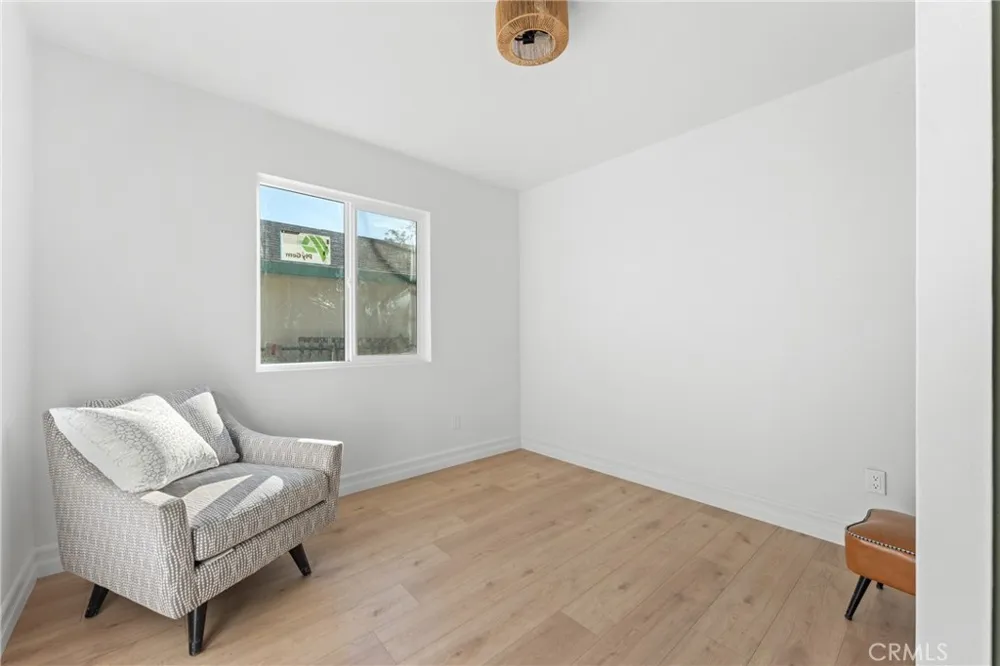 24511 4th San Bernardino, CA 92410