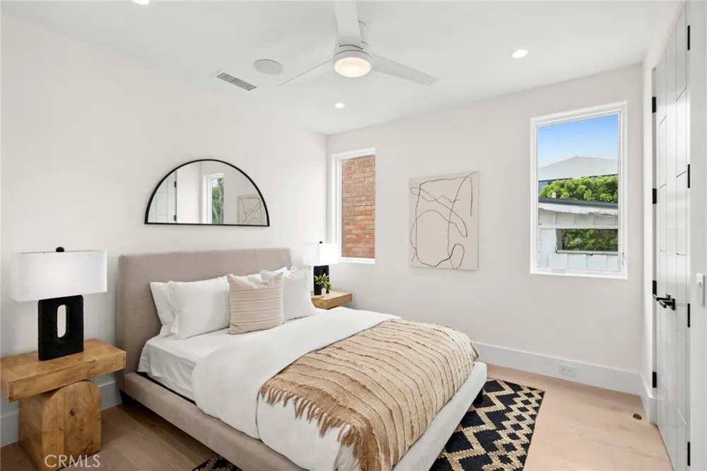 611 Marguerite #B Corona del Mar, CA 92625