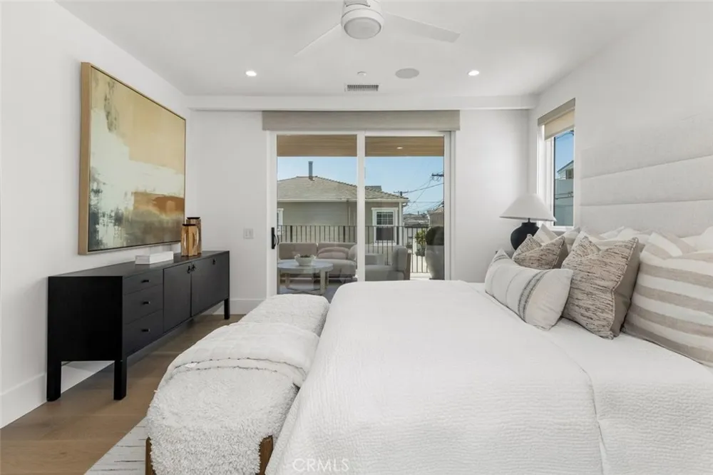 611 Marguerite #B Corona del Mar, CA 92625