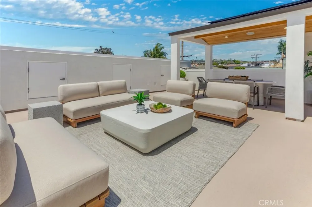 611 Marguerite #B Corona del Mar, CA 92625