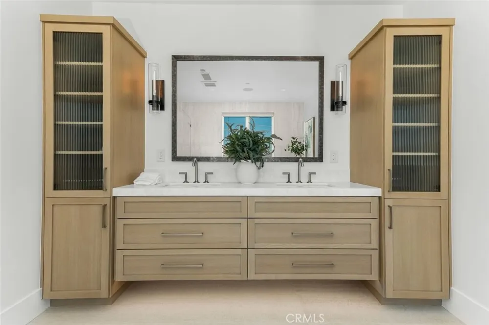 611 Marguerite #B Corona del Mar, CA 92625