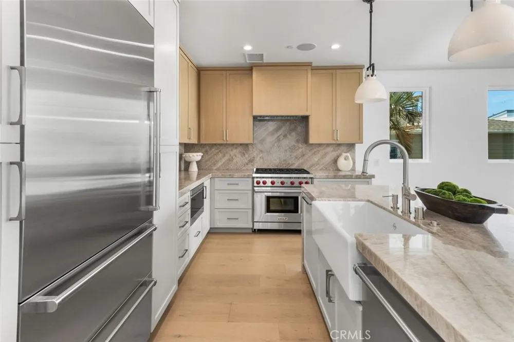611 Marguerite #B Corona del Mar, CA 92625