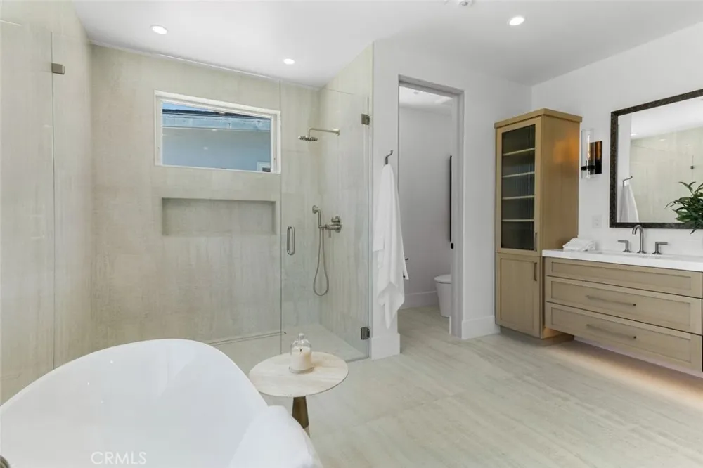 611 Marguerite #B Corona del Mar, CA 92625