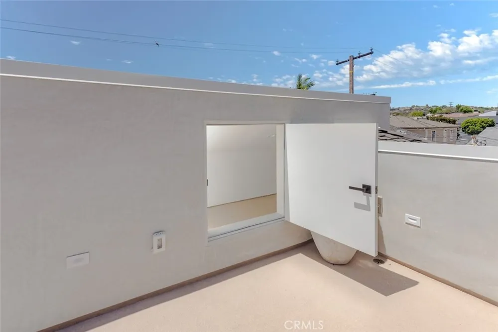 611 Marguerite #B Corona del Mar, CA 92625