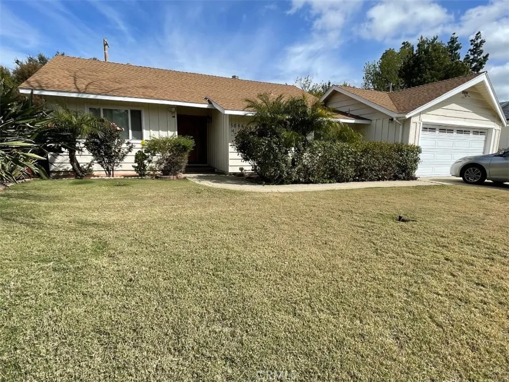 5644 Le Sage Woodland Hills, CA 91367